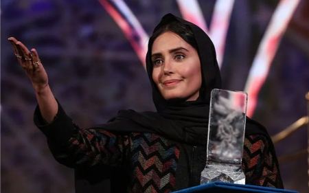 پیام آذری