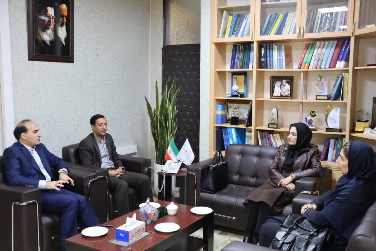 پیام آذری