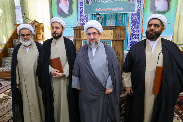 پیام آذری