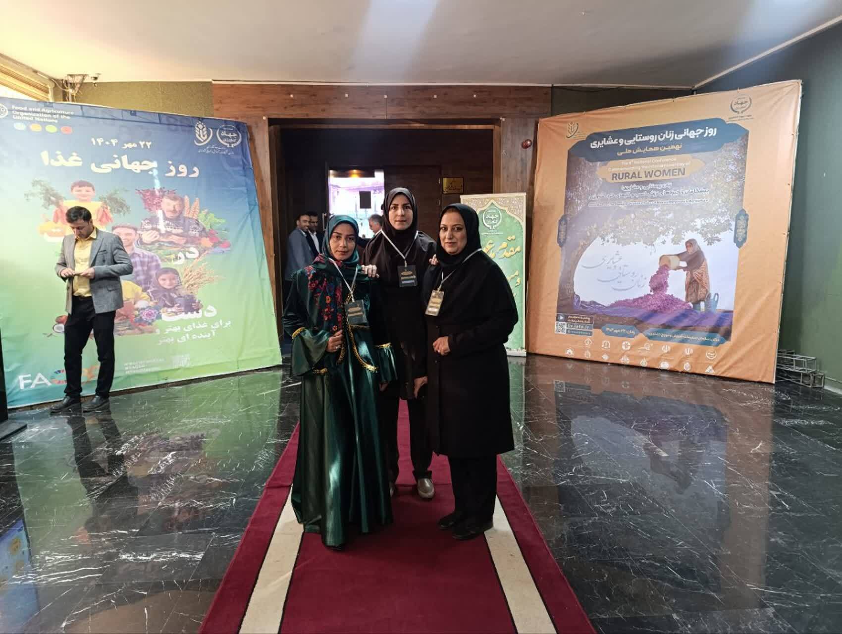 پیام آذری