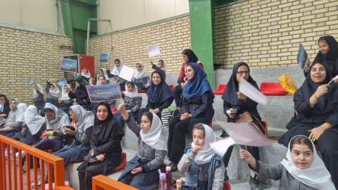 پیام آذری