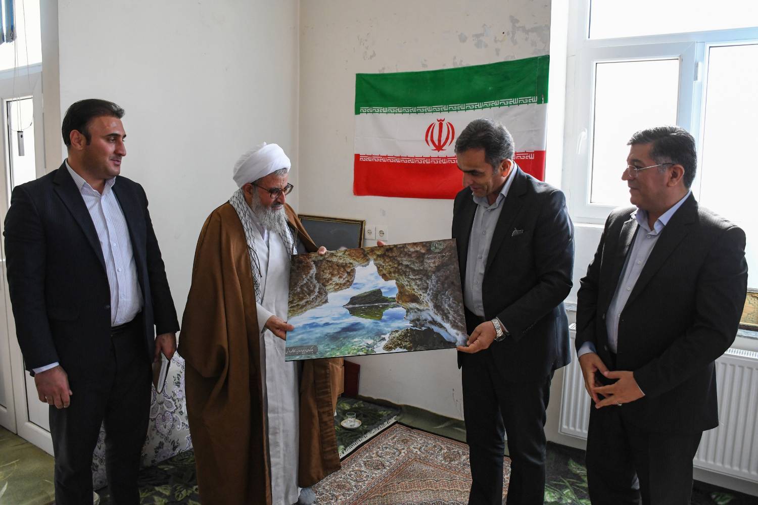 پیام آذری