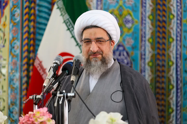 مطهری اصل: امام جمعه باید محور همدلی، بصیرت و اخلاق در جامعه باشد
