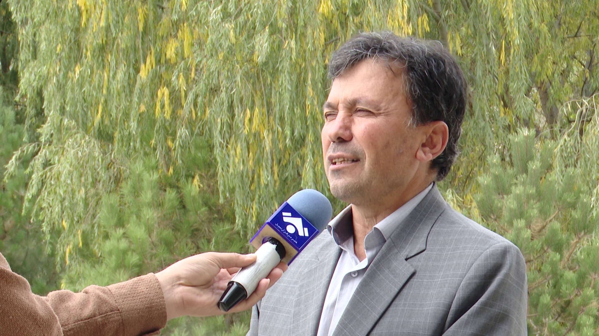 پیام آذری