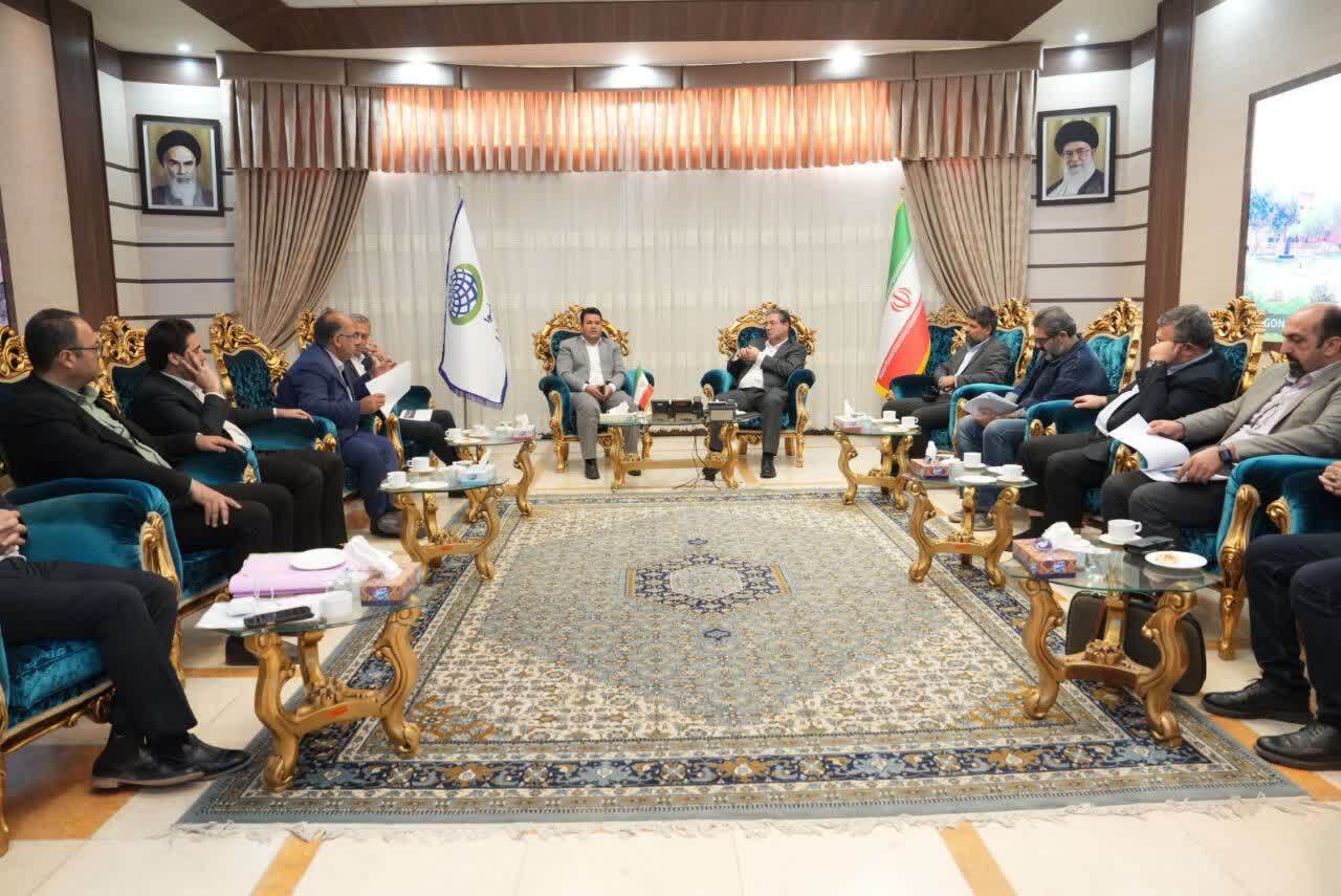 پیام آذری