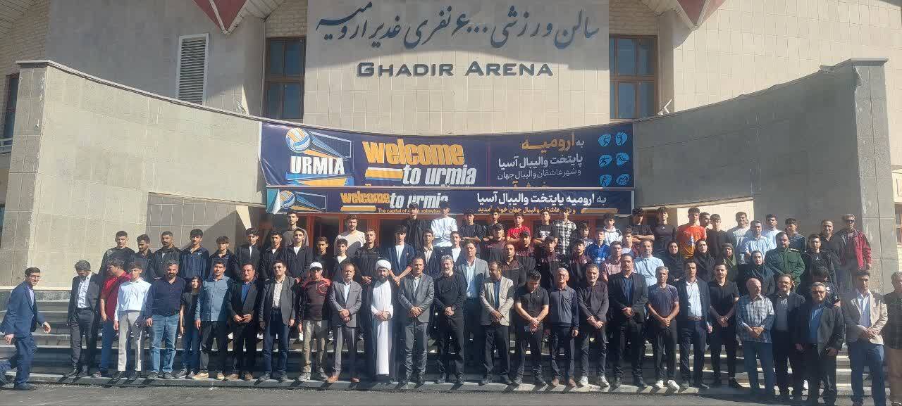 پیام آذری