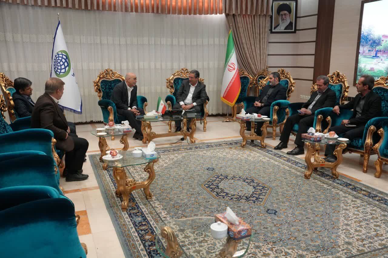 پیام آذری
