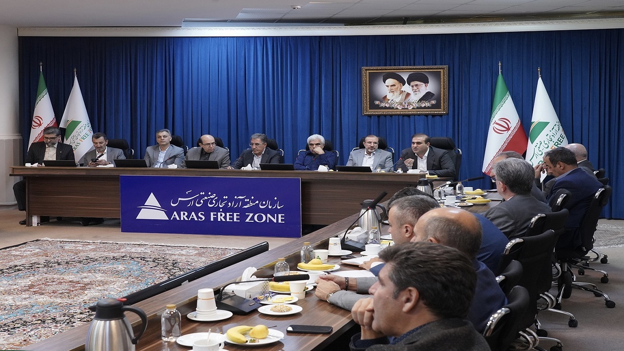 پیام آذری