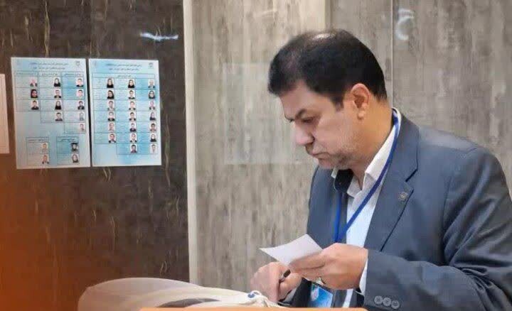 پیام آذری
