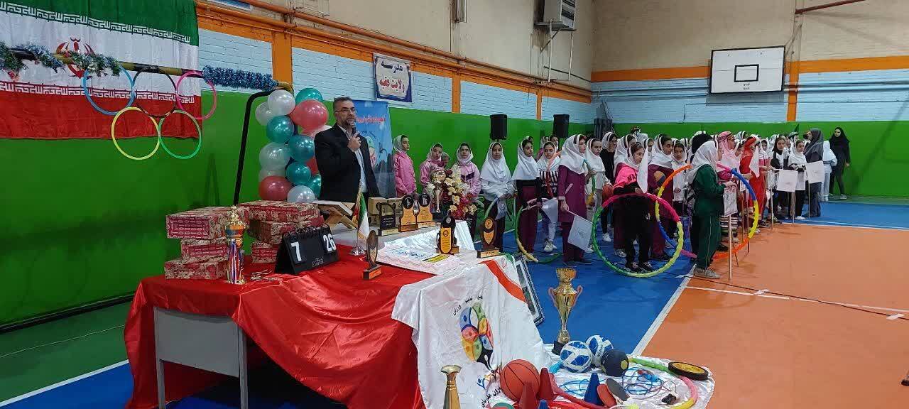 پیام آذری