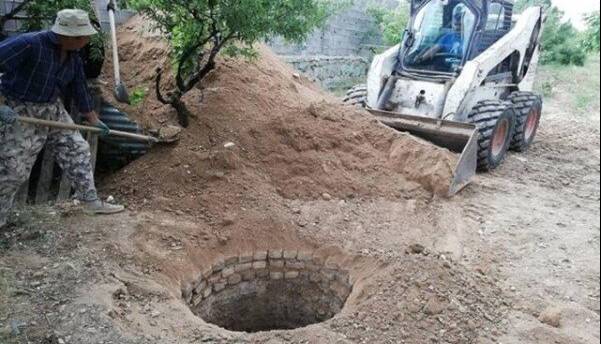 چاه‌های غیرمجاز نفس آب را در آذربایجان غربی گرفته‌اند!