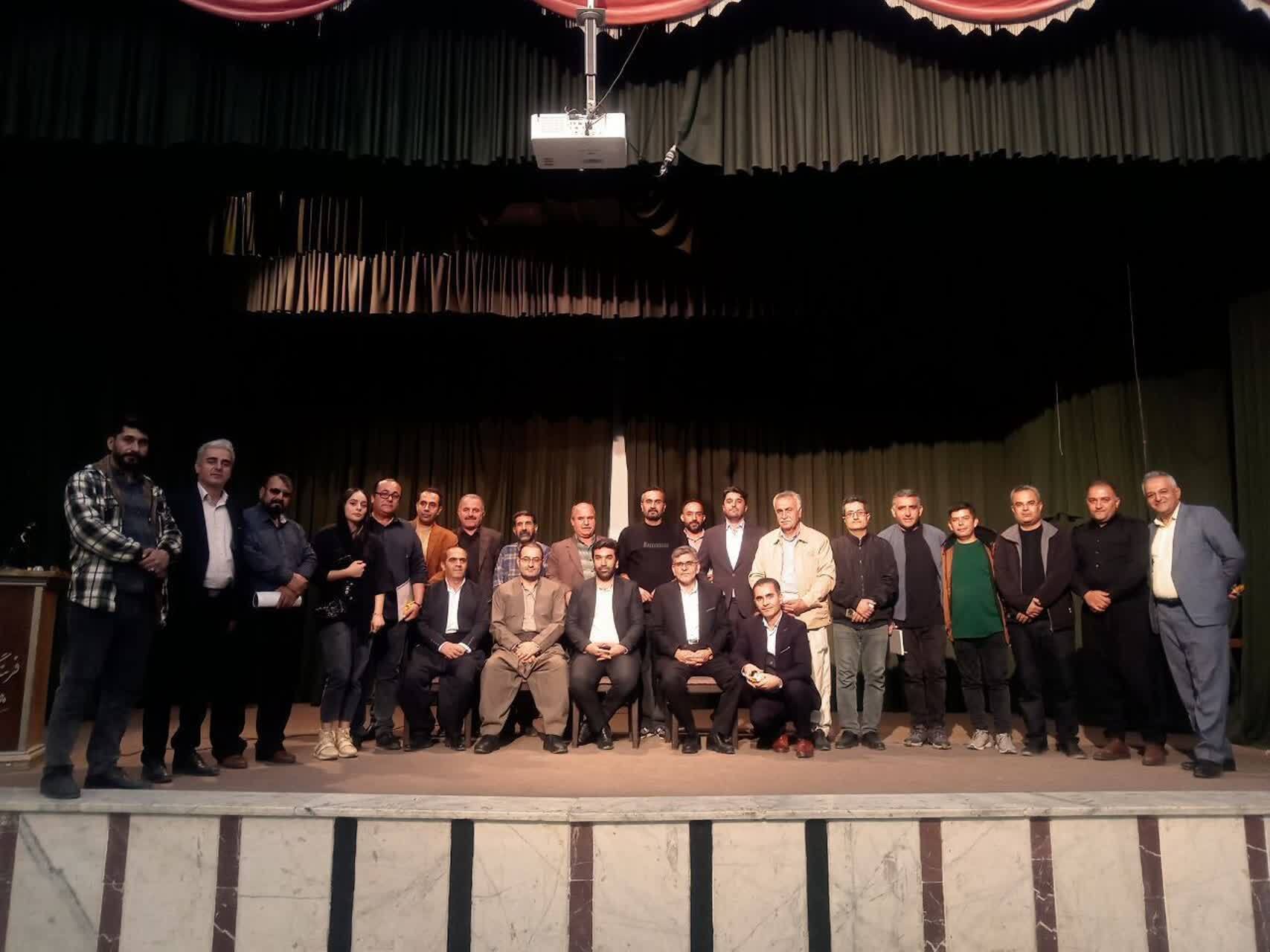 پیام آذری