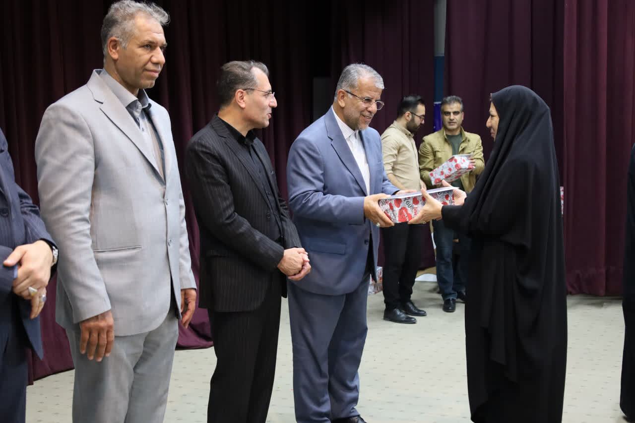 پیام آذری