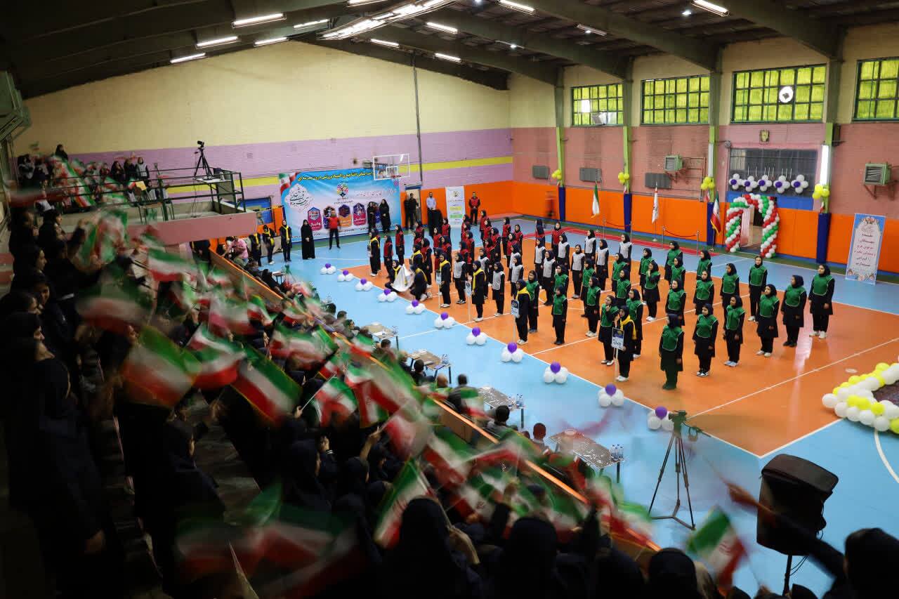 پیام آذری