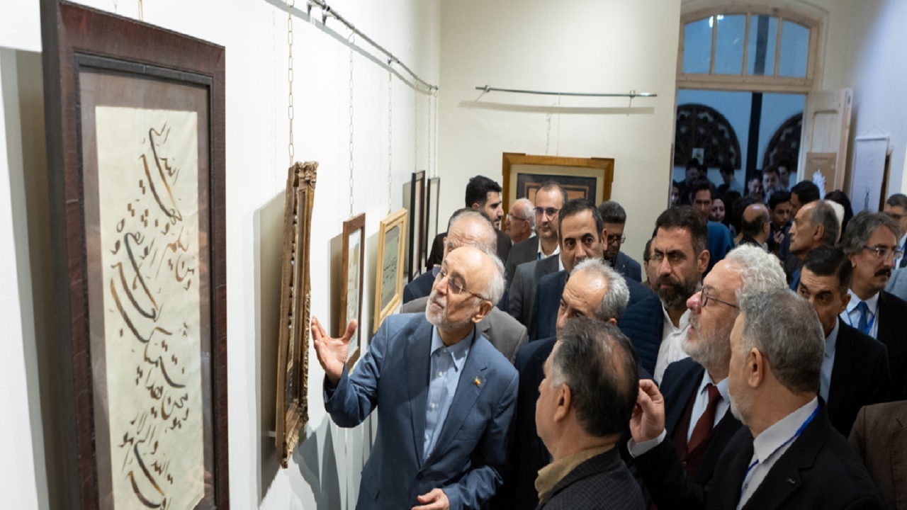 پیام آذری