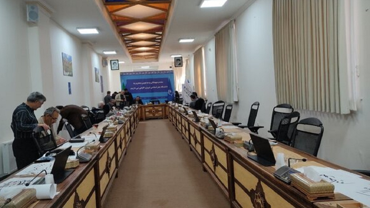 پیام آذری