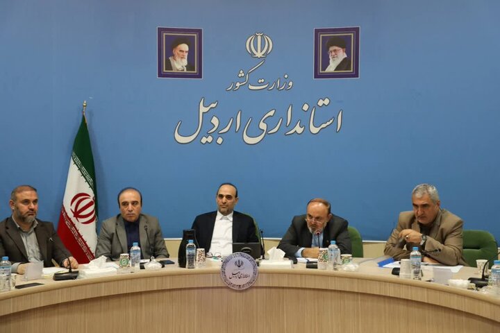خلیلی:نظارت مستمر بر بازار و پخت نان در اردبیل تداوم دارد