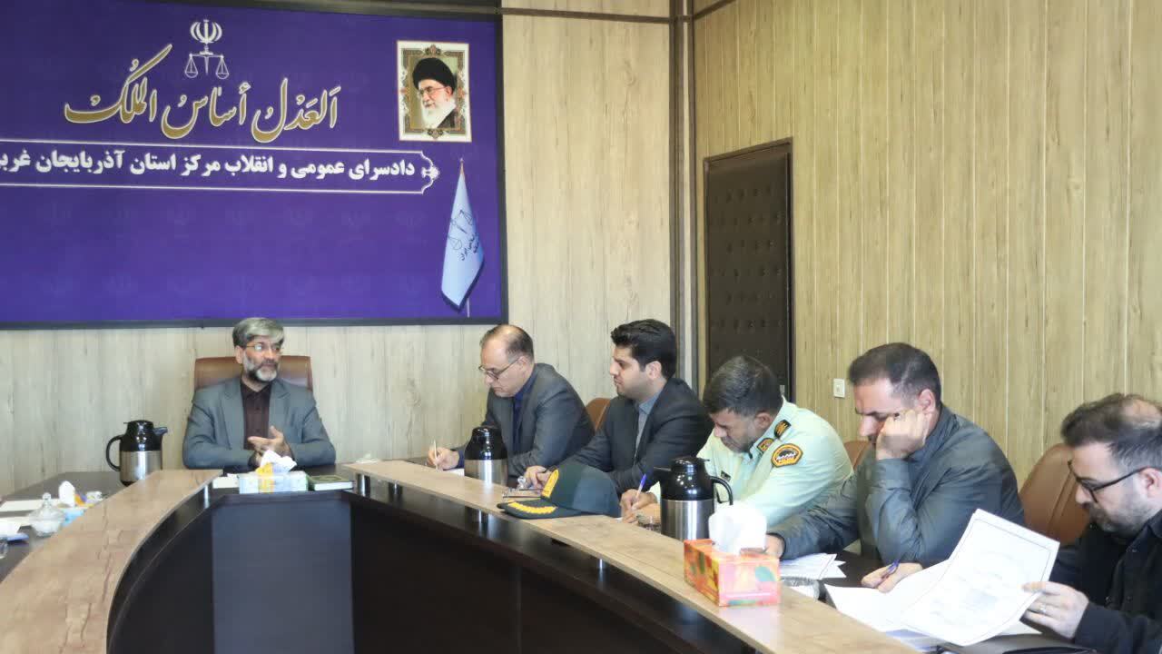 پیام آذری