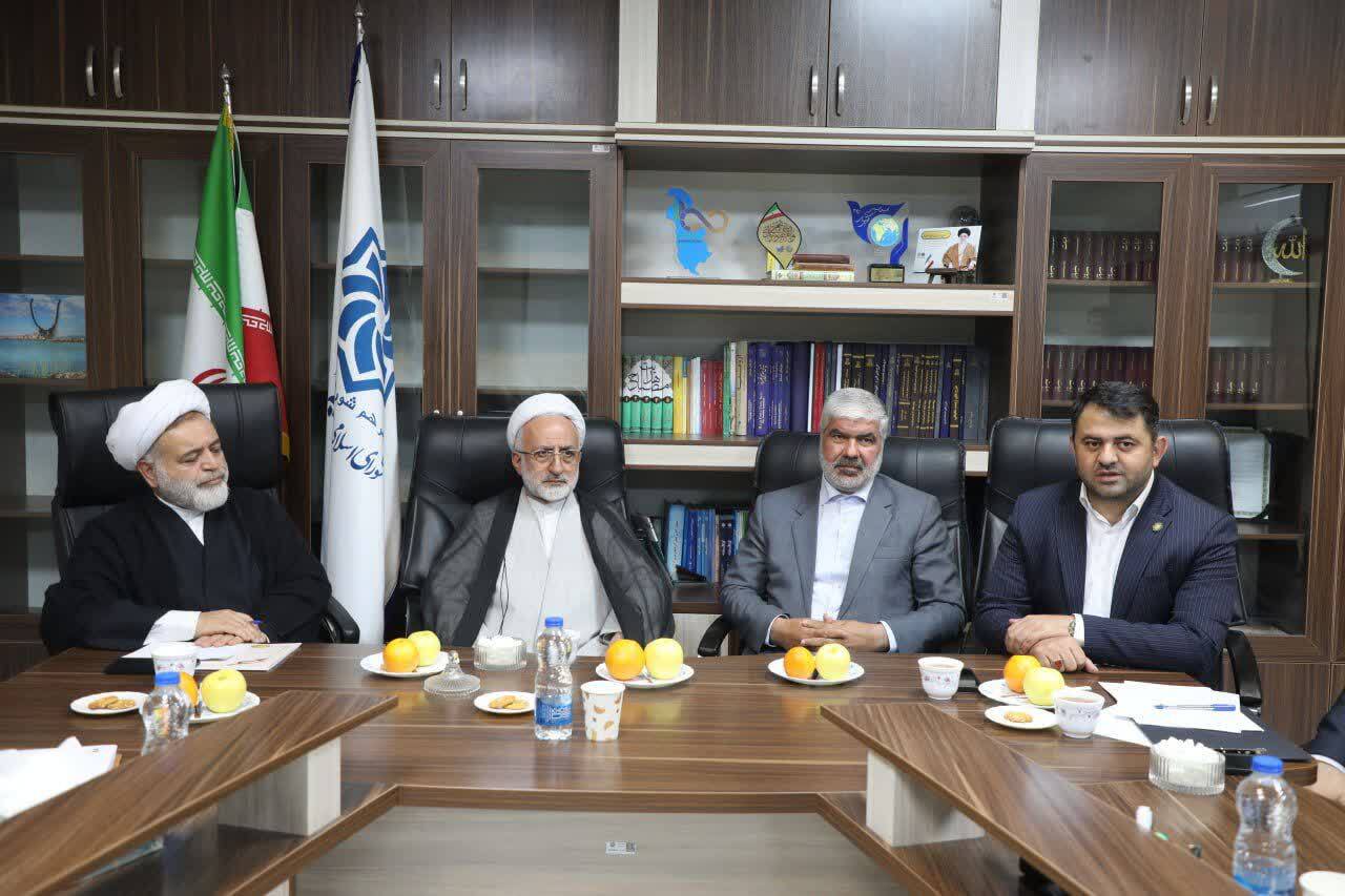پیام آذری