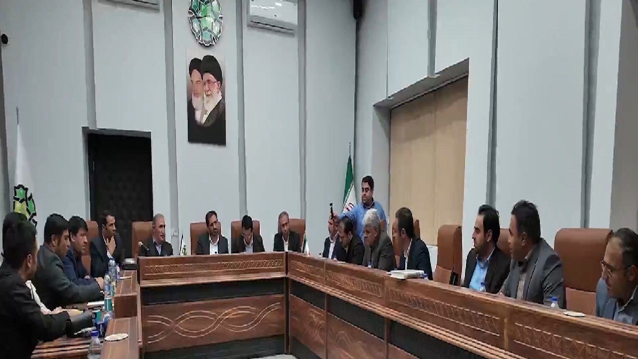 پیام آذری