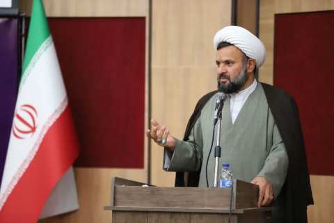 پیام آذری