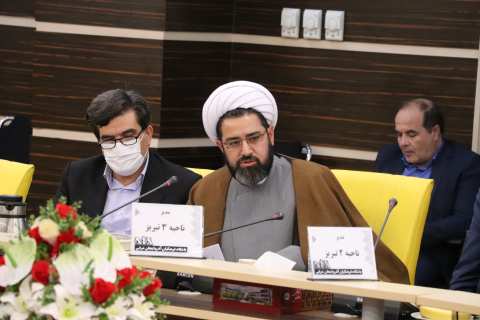 پیام آذری
