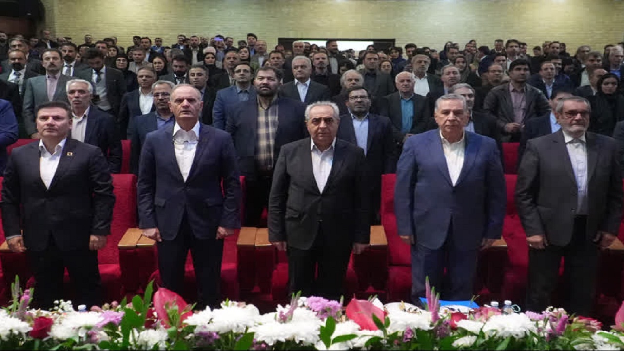 پیام آذری