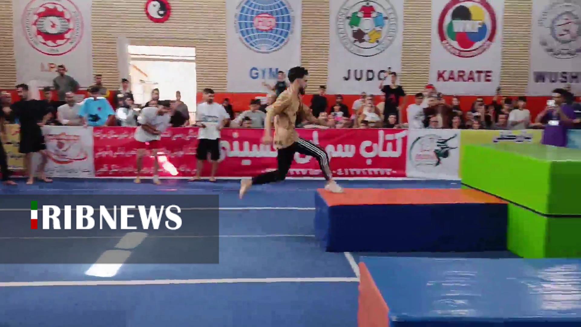 پیام آذری