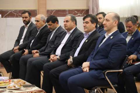 پیام آذری