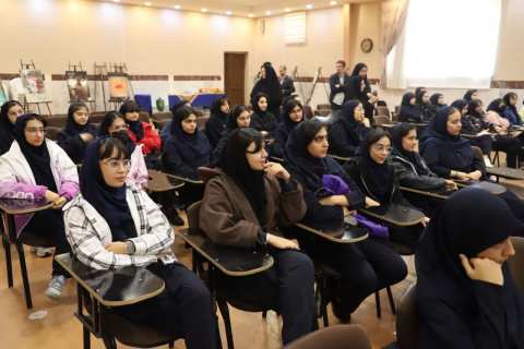 پیام آذری