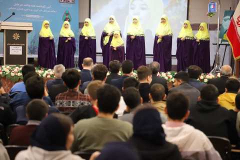 پیام آذری