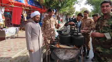 پیام آذری