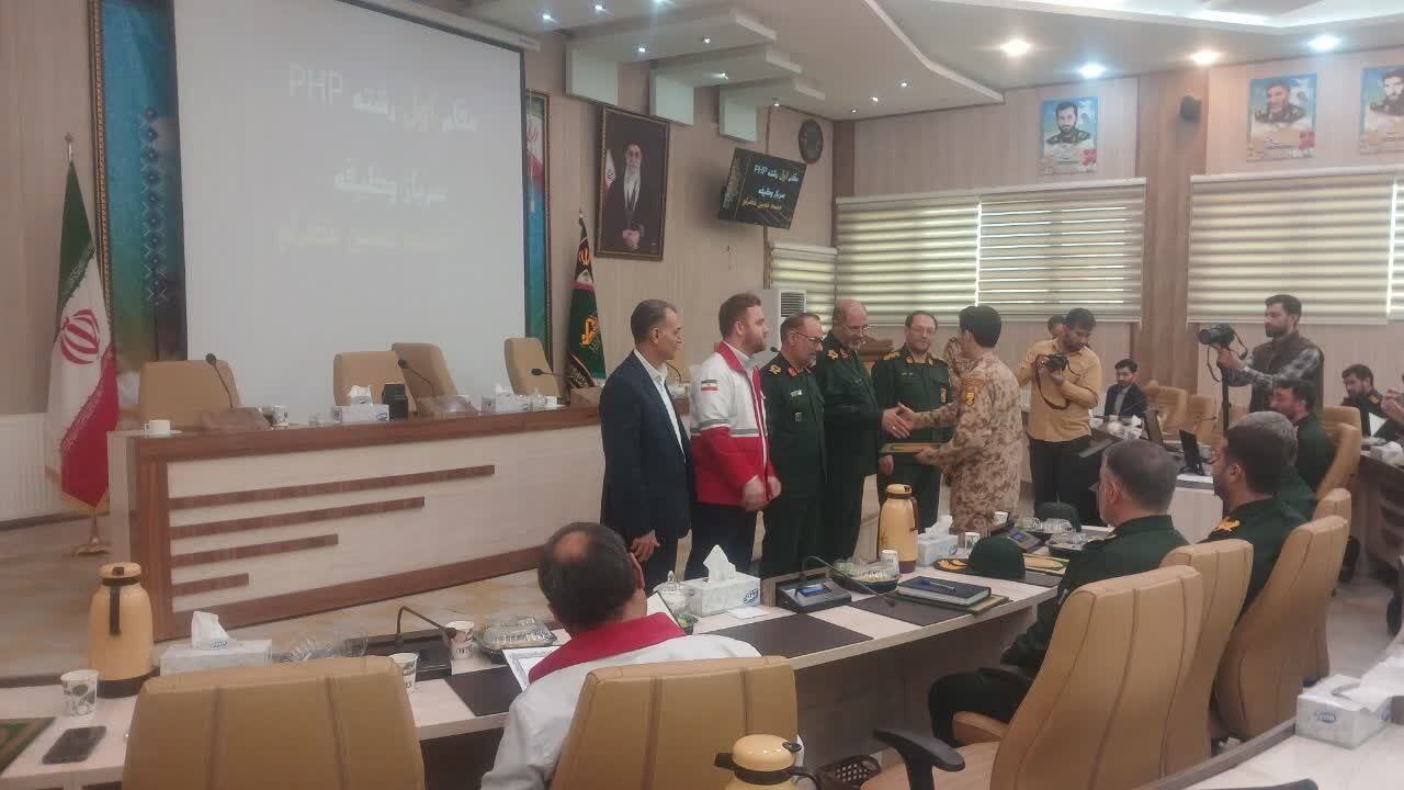پیام آذری