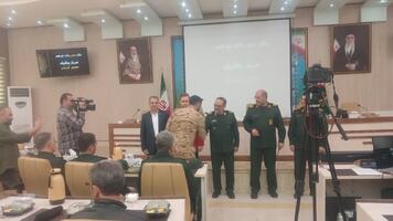 پیام آذری