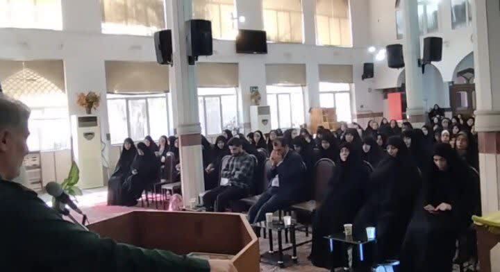 پیام آذری