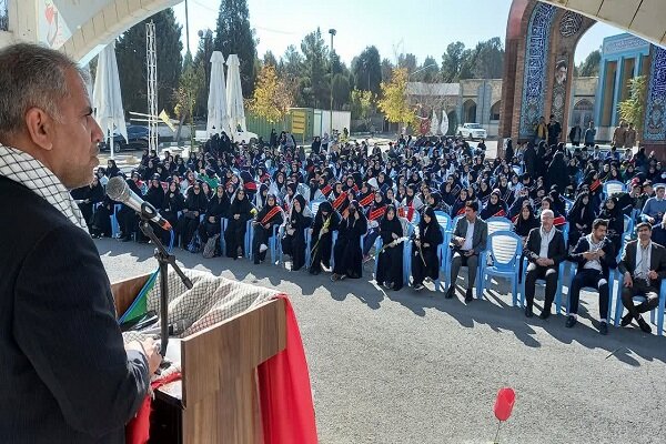 صمیمی: ۱۳ آبان امتداد روحیه مقاومت و ایثار در سال‌های دفاع مقدس است