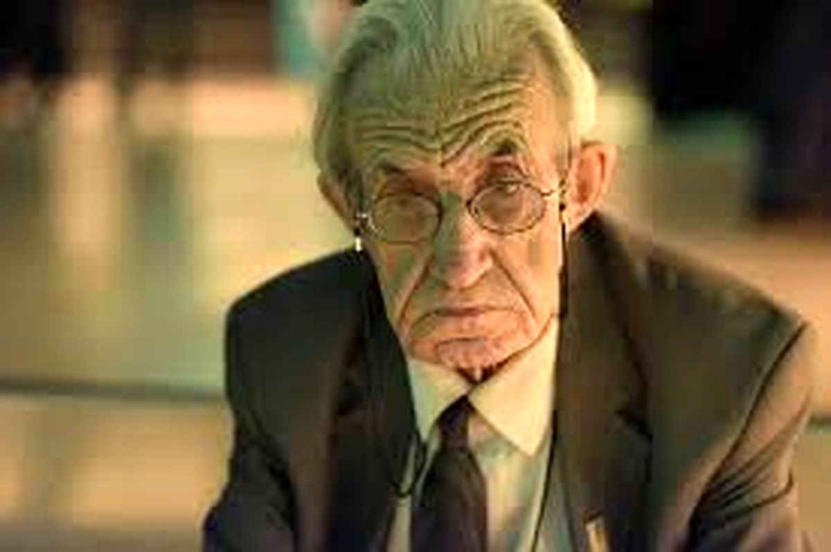 ویدئو خوش انرژی از بازیگر ۸۷ ساله سینمای ایران