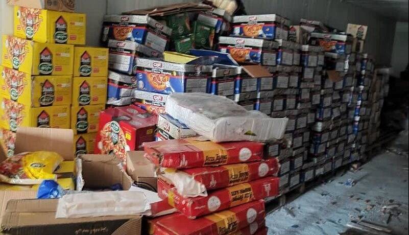 هفت تُن مواد غذایی غیرقابل مصرف در میاندوآب کشف شد