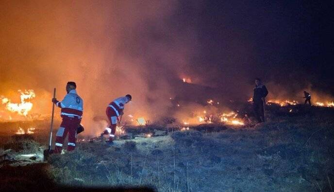 آتش‌سوزی مراتع زره‌شوران در ۴ ساعت مهار شد