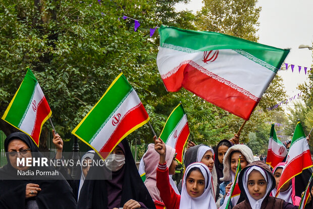 حضور اردبیلی‌ها در راهپیمایی ۱۳ آبان/نمایش همبستگی مردم اردبیل