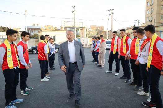 ما وارثان ایمان، غیرت و آگاهی شهدا هستیم