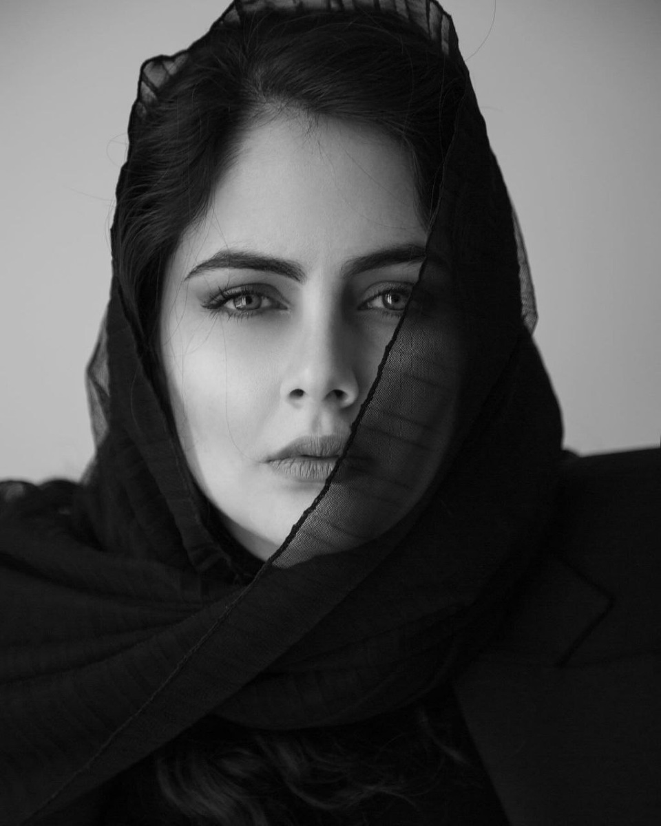 عکس های استخری و مانکنی فرزانه فرنام بازیگر نقش خجسته در بامدادخمار