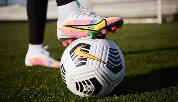 آغاز بلیت‌فروشی دیدار خیبر و تراکتور از روز پنجشنبه