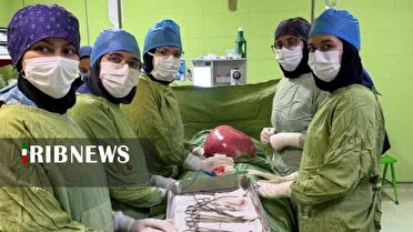 توده ۷ کیلویی از شکم بیمار اردبیلی خارج شد