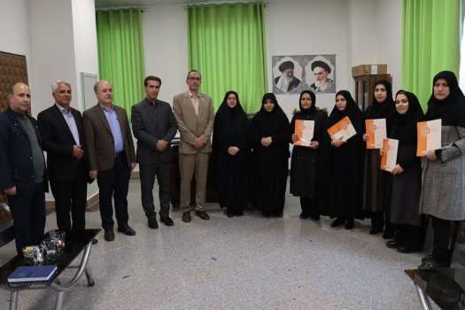 دیدار مدیرکل بهزیستی و معاون پرورشی و فرهنگی آموزش‌وپرورش اردبیل با عوامل مدرسه دارالفنون، میزبان افتتاحیه طرح ملی «سلام»