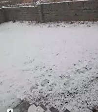 بارش اولین برف پاییزی در مناطق کوهسار سلماس