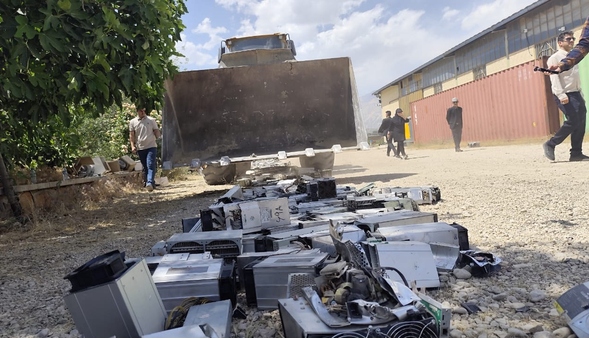 ۲۵۱ دستگاه ماینر غیرمجاز در آذربایجان غربی امحا شد