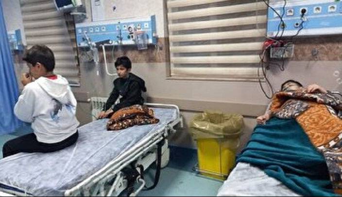 مسمومیت ۳۵ دانش‌آموز در اهر