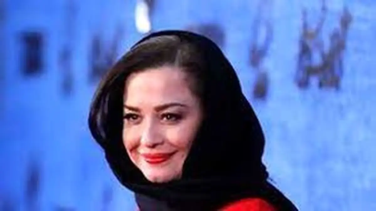 سفر زمان؛ «مهراوه شریفی‌نیا» در ۶ سالگی در کنار خواهرش «ملیکا»؛ دهۀ ۶۰