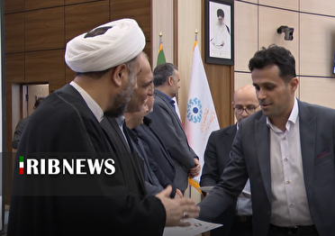 تجلیل از کتابداران و کتاب خوانان نمونه استان اردبیل